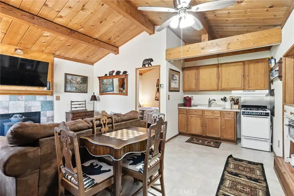 650 San Bernardino Avenue, Sugarloaf, CA 92386 - Image #1