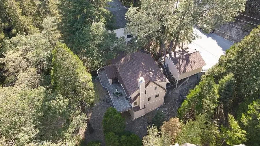 305 Auburn Drive, Lake Arrowhead, CA 92352 - Image #2