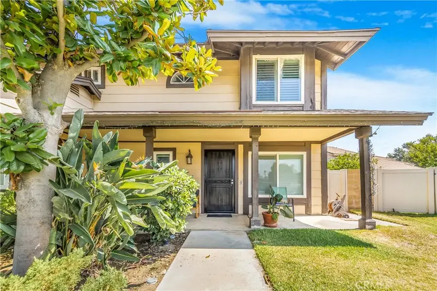 7421 Catawba Drive, Fontana, CA 92336 - #3