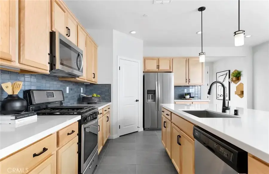 4617 Stratford Place, Perris, CA 92571 - #3