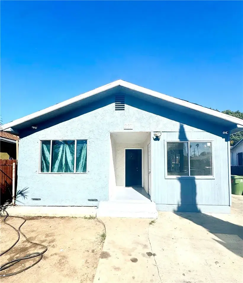 227 E 111th Street, Los Angeles, CA 90061 - Image #2