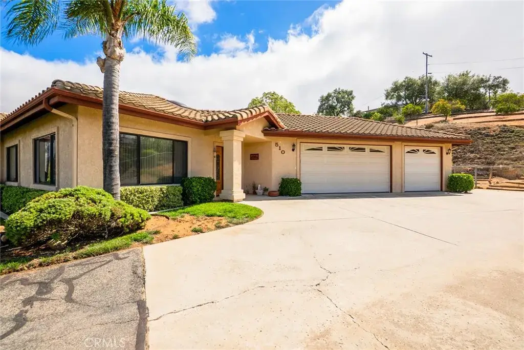 510 Hilbert Drive, Fallbrook, CA 92028 - Image #1