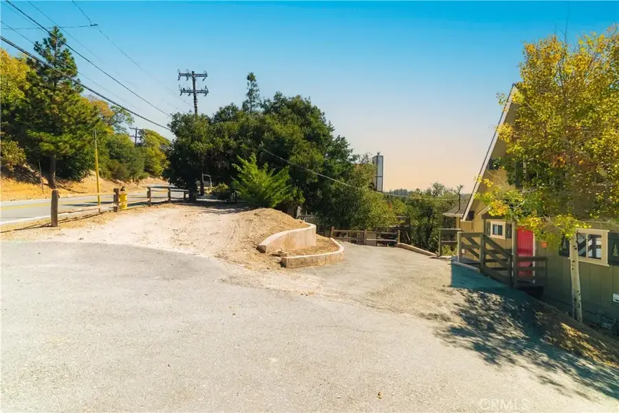 1226 Grass Valley, Lake Arrowhead, CA 92352 - Image #3