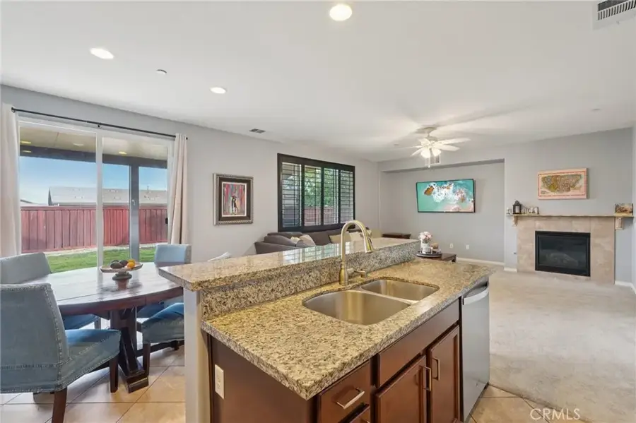 18335 Damiana, Fontana, CA 92407 - Image #3