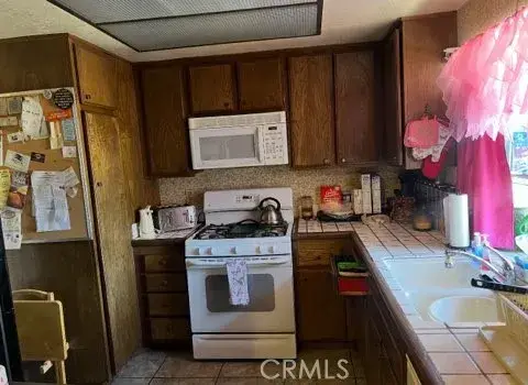 1857 N Sycamore, Rialto, CA 92376 - Image #3