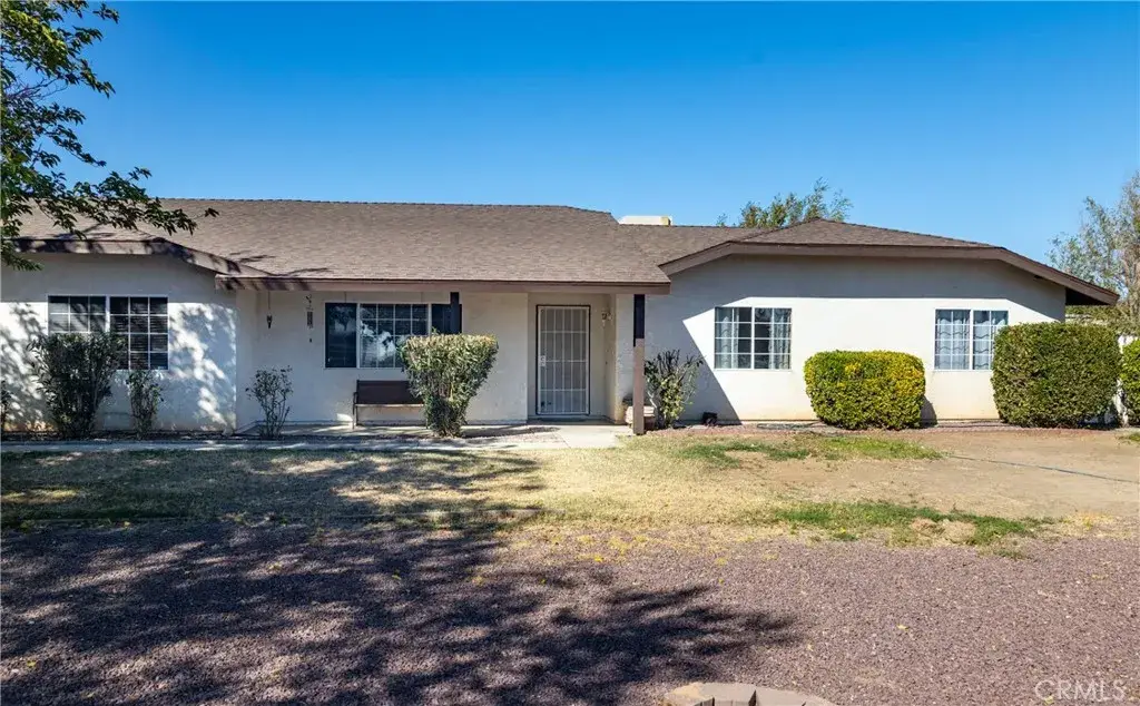 11090 Pinon, Hesperia, CA 92345 - Image #1