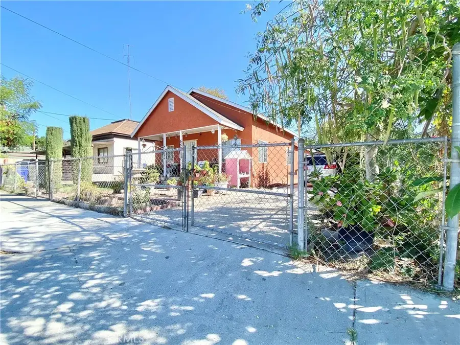 669 Harris Street, San Bernardino, CA 92411 - Image #3