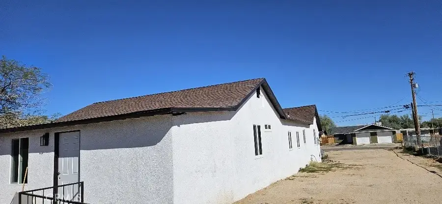 239 S Sunset, Ridgecrest, CA 93555 - Image #2