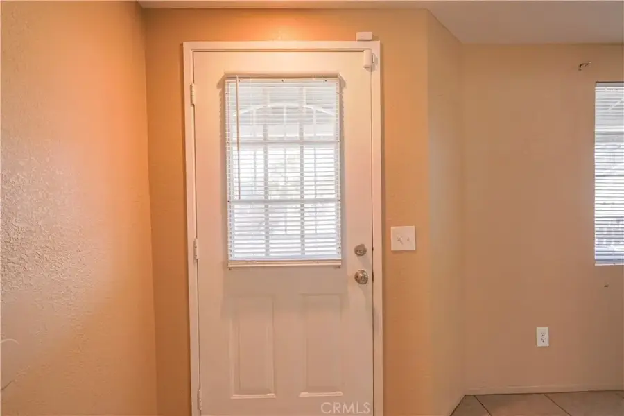 12176 Stonegate, Victorville, CA 92392 - Image #3