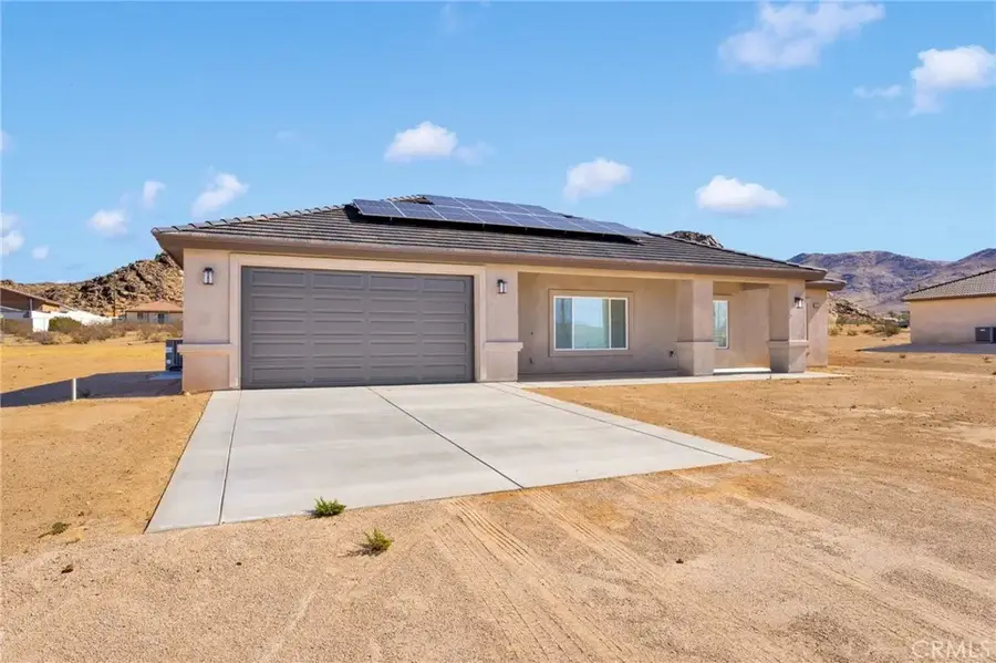 15561 Desert Star, Apple Valley, CA 92307 - Image #2