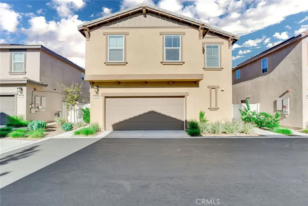2526 Gunner Ridge, Rialto, CA 92377 - Image #1