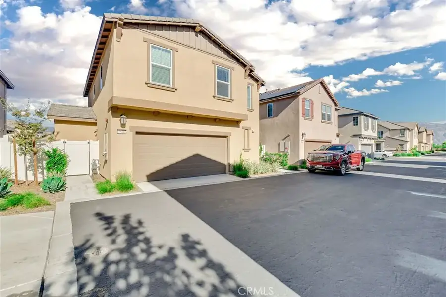 2526 Gunner Ridge, Rialto, CA 92377 - Image #3