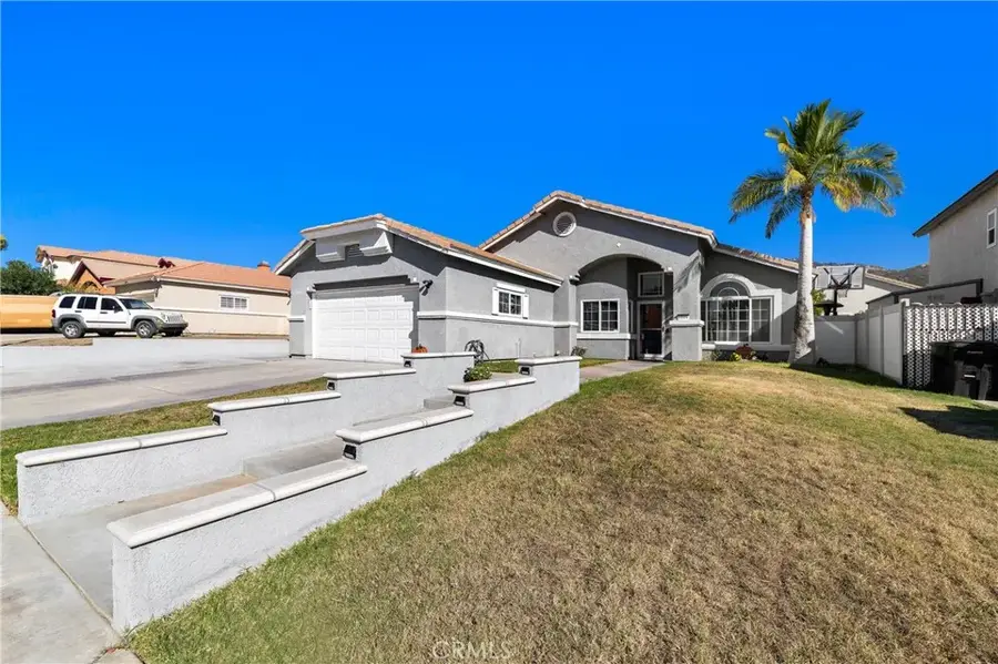 2664 W White Pine, San Bernardino, CA 92407 - Image #2