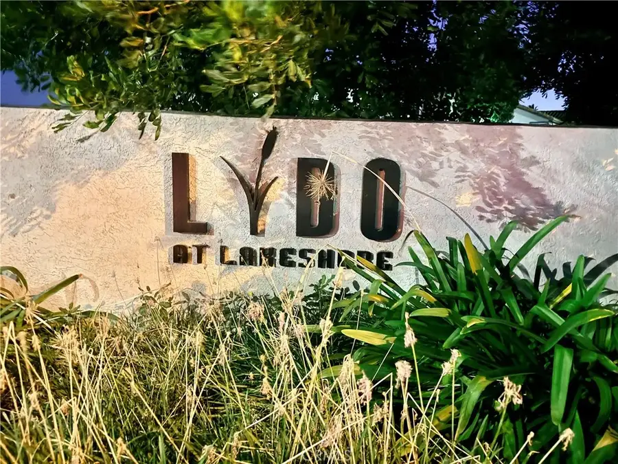 16377 Lakeshore #2D, Lake Elsinore, CA 92530 - Image #2