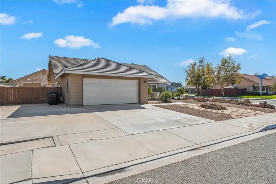 15493 Amber Pointe, Victorville, CA 92394 - #3