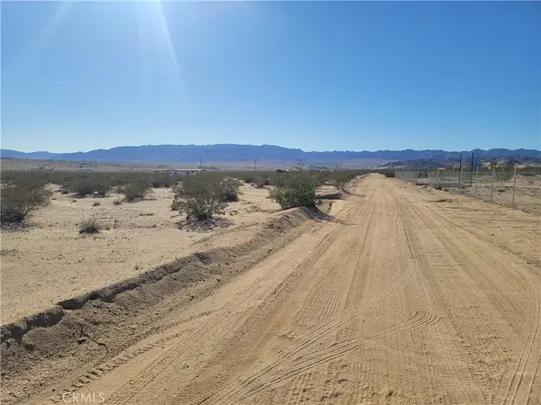 2255 Shooting Star, 29 Palms, CA 92277