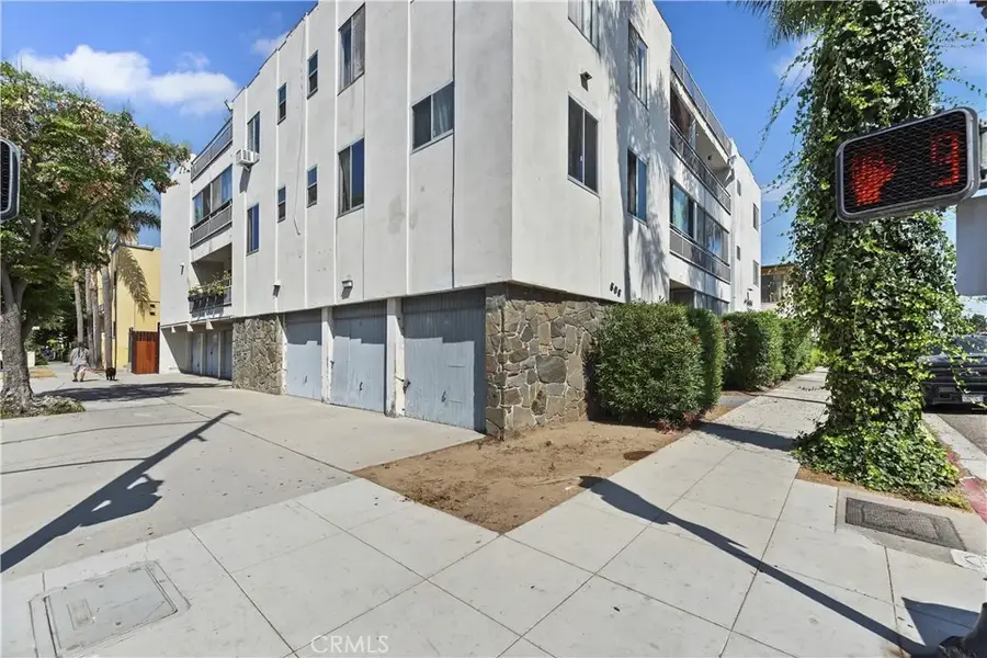 505 Cedar Avenue #2A, Long Beach, CA 90802 - Image #2