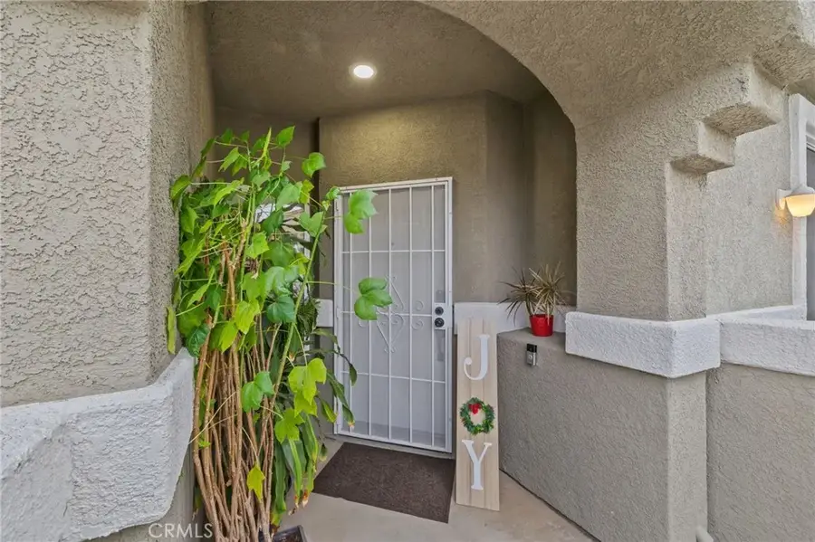 2261 Indigo Hills Drive #3, Corona, CA 92879 - Image #2
