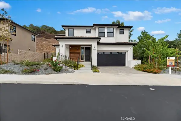 1029 N Staley Lane, Los Angeles, CA 90042