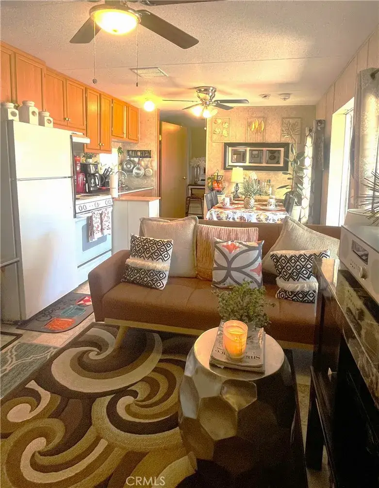 8700 Thistle Court, Mountain Mesa, CA 93240 - Image #3