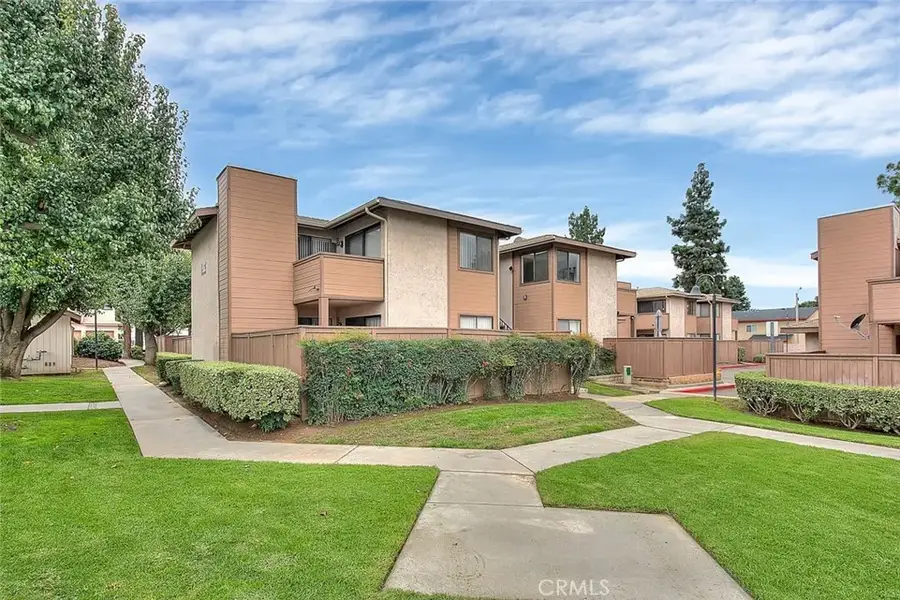 1333 Massachusetts Avenue #201, Riverside, CA 92507 - Image #2