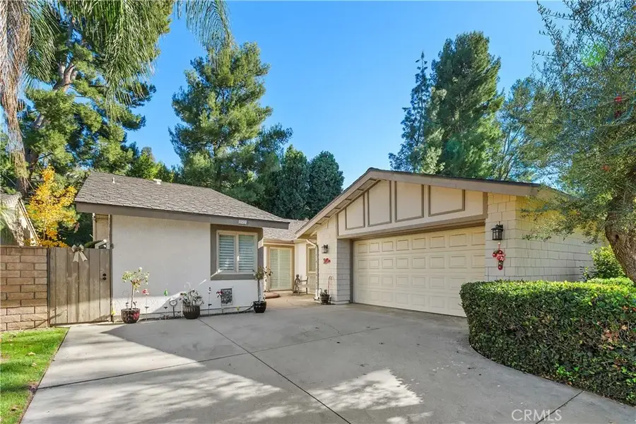 547 Via Zapata, Riverside, CA 92507 - Image #2
