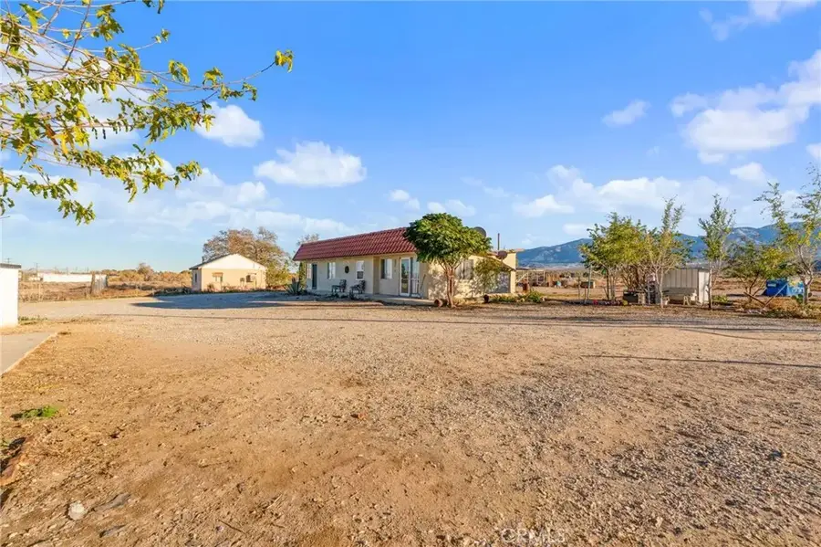 32111 State Highway 18, Lucerne Valley, CA 92356 - Image #3