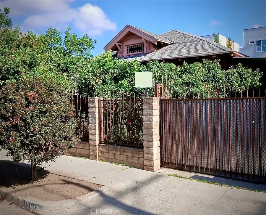 1605 W 35th, Los Angeles, CA 90018 - Image #2