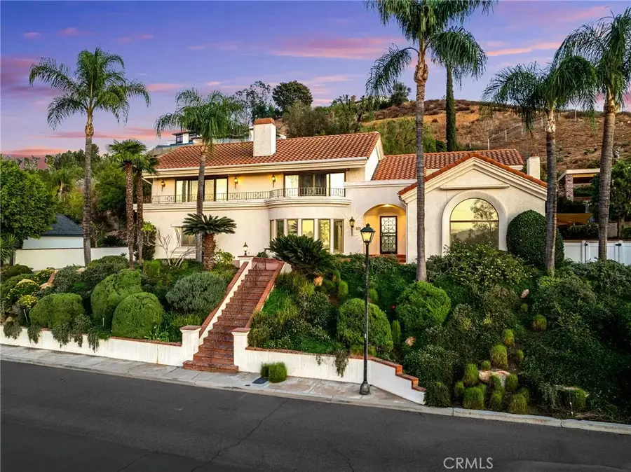 2572 Sunset Drive, Riverside, CA 92506 - Image #2