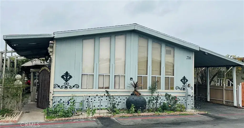 216 Emerald, Santa Ana, CA 92703 - Image #1