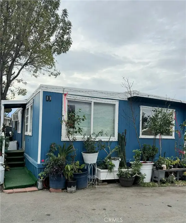 8239 Cottonwood Ave #13, Fontana, CA 92335