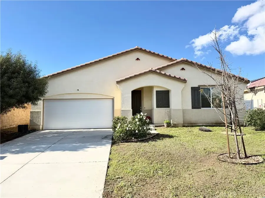 1562 Mckimball, Perris, CA 92570 - Image #3