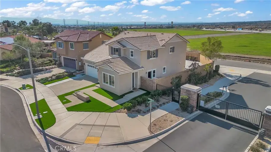5264 Darwin, Fontana, CA 92336 - Image #2