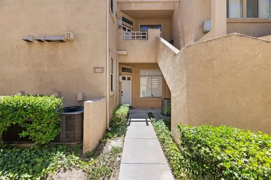 1151 Veramar Court #101, Corona, CA 92882 - Image #3