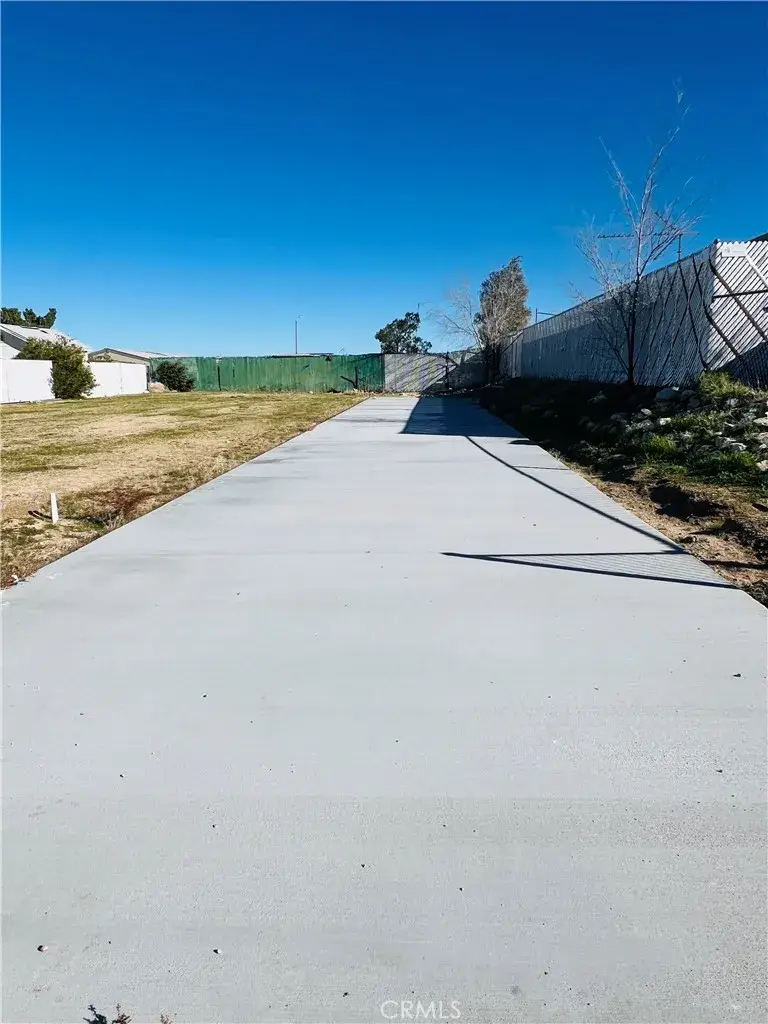 14005 Victoria, Victorville, CA 92395 - Image #3