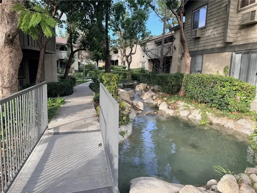 960 E Bonita #125, Pomona, CA 91767 - Image #2