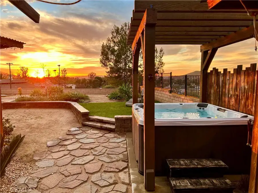 3004 Dapplegray, Norco, CA 92860 - #2