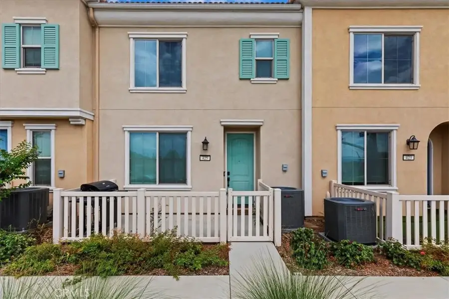 425 N Beechwood, Rialto, CA 92376 - Image #3