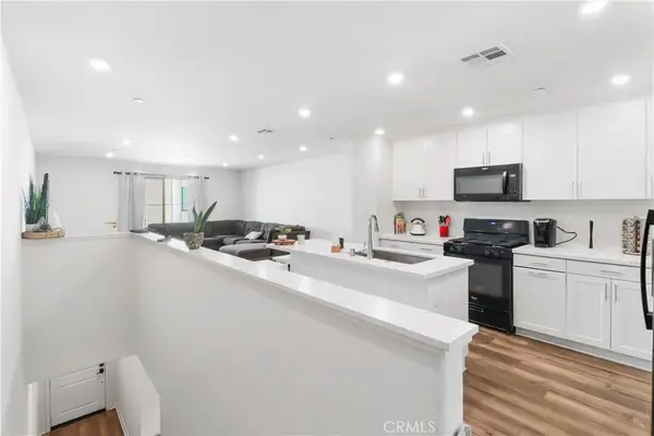 466 N Glenwood, Rialto, CA 92376