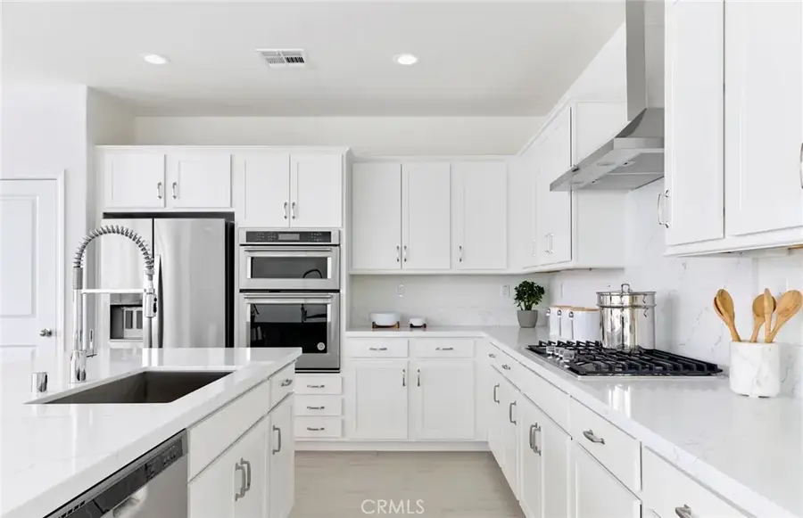 745 Spyglass Court, Perris, CA 92571 - Image #3