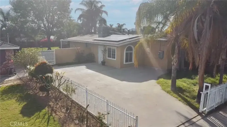 525 E 3rd, Rialto, CA 92376 - #3