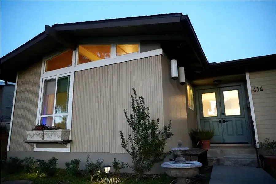 636 N Palm Avenue, Upland, CA 91786 - Image #2