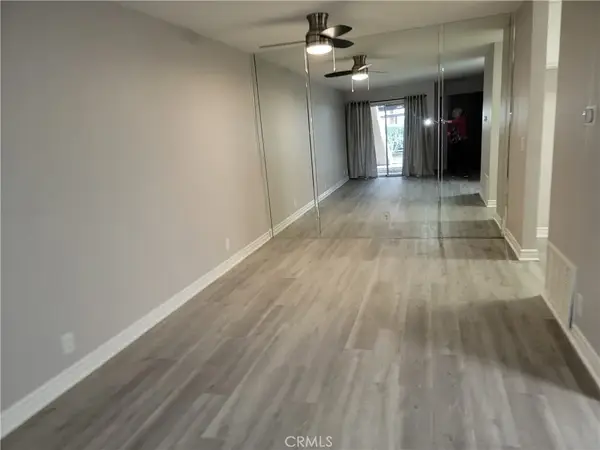 470 N Villa Court #107, Palm Springs, CA 92262