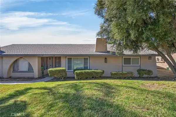 2891 Canyon Crest #32, Riverside, CA 92507