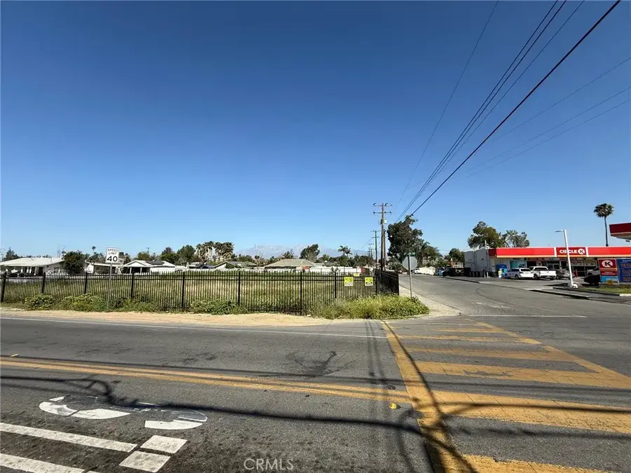 10621 Jurupa Rd, Jurupa Valley, CA 91752 - #3