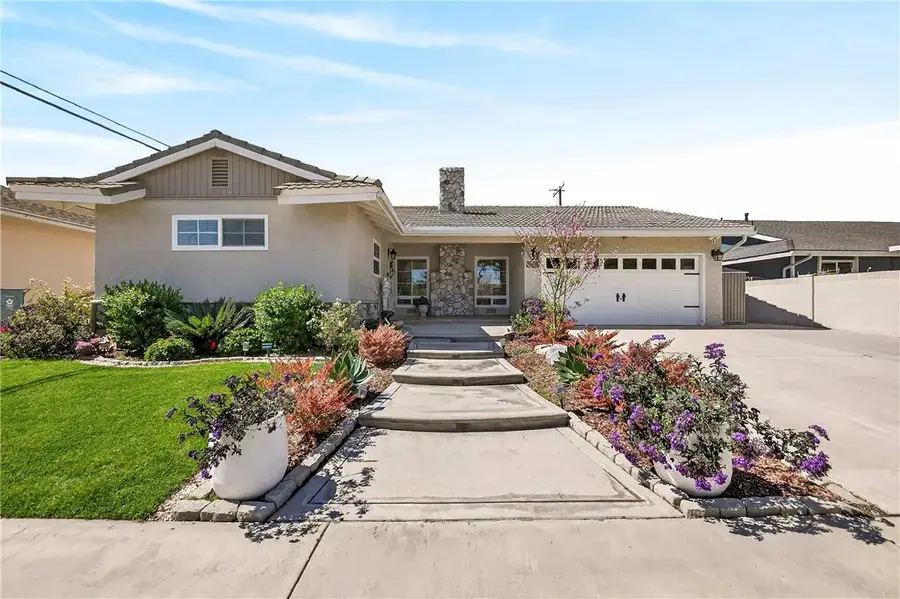 16381 Rhone, Huntington Beach, CA 92647 - #2