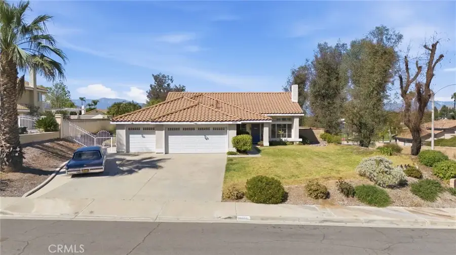 1003 Clearwood Avenue, Riverside, CA 92506 - #3