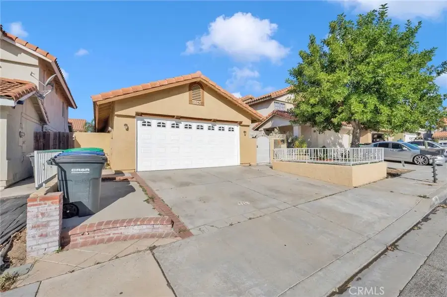 1065 Martinez, Colton, CA 92324 - #2