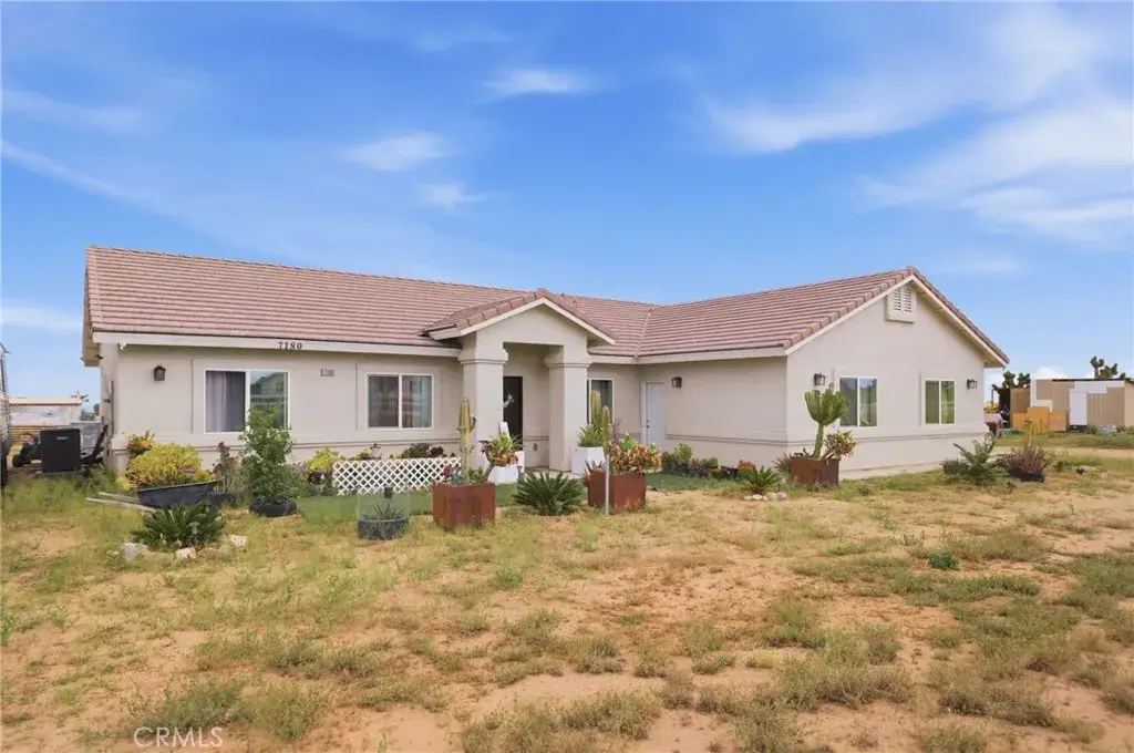 7180 Solano, Phelan, CA 92371 - #1