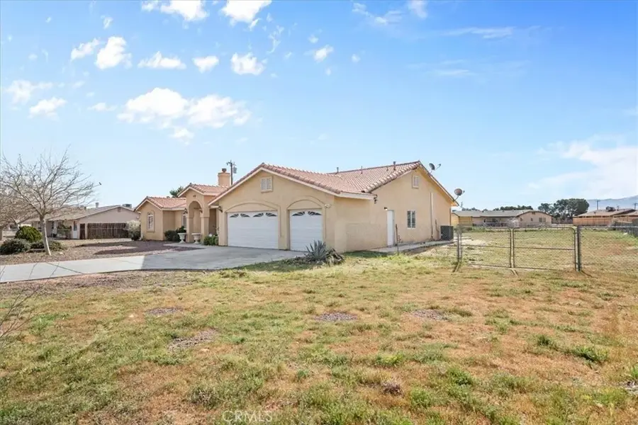 15833 Sago, Apple Valley, CA 92307 - #3